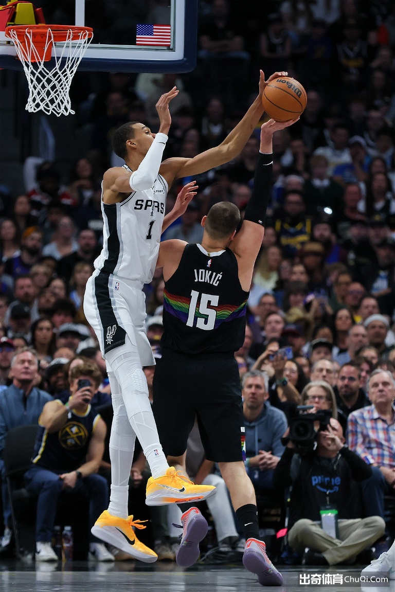 巴特勒半场,表现亮眼,贡献,亚博娱乐,亚博娱乐体育,YaBo,亚博娱乐体育官网